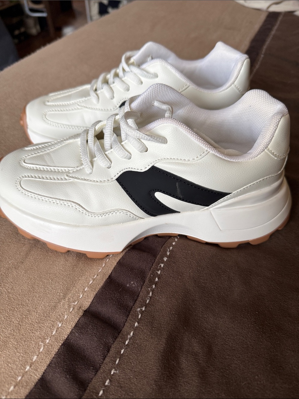 Women's White Chunky Sneaker with Black Accent and Gum Sole